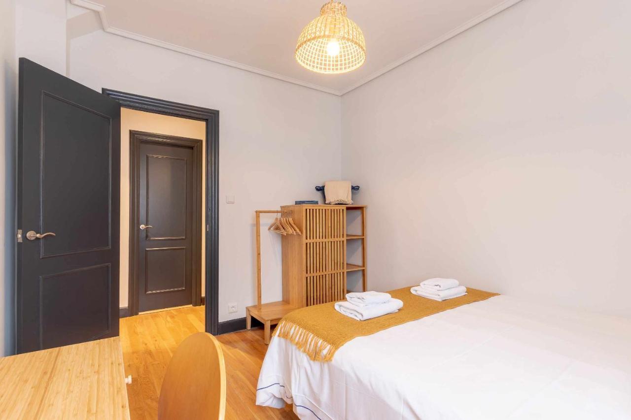 Apartamento Kuia Con Vistas Frontales A La Ria De Bilbao Cerca Del Metro Эрандио Экстерьер фото